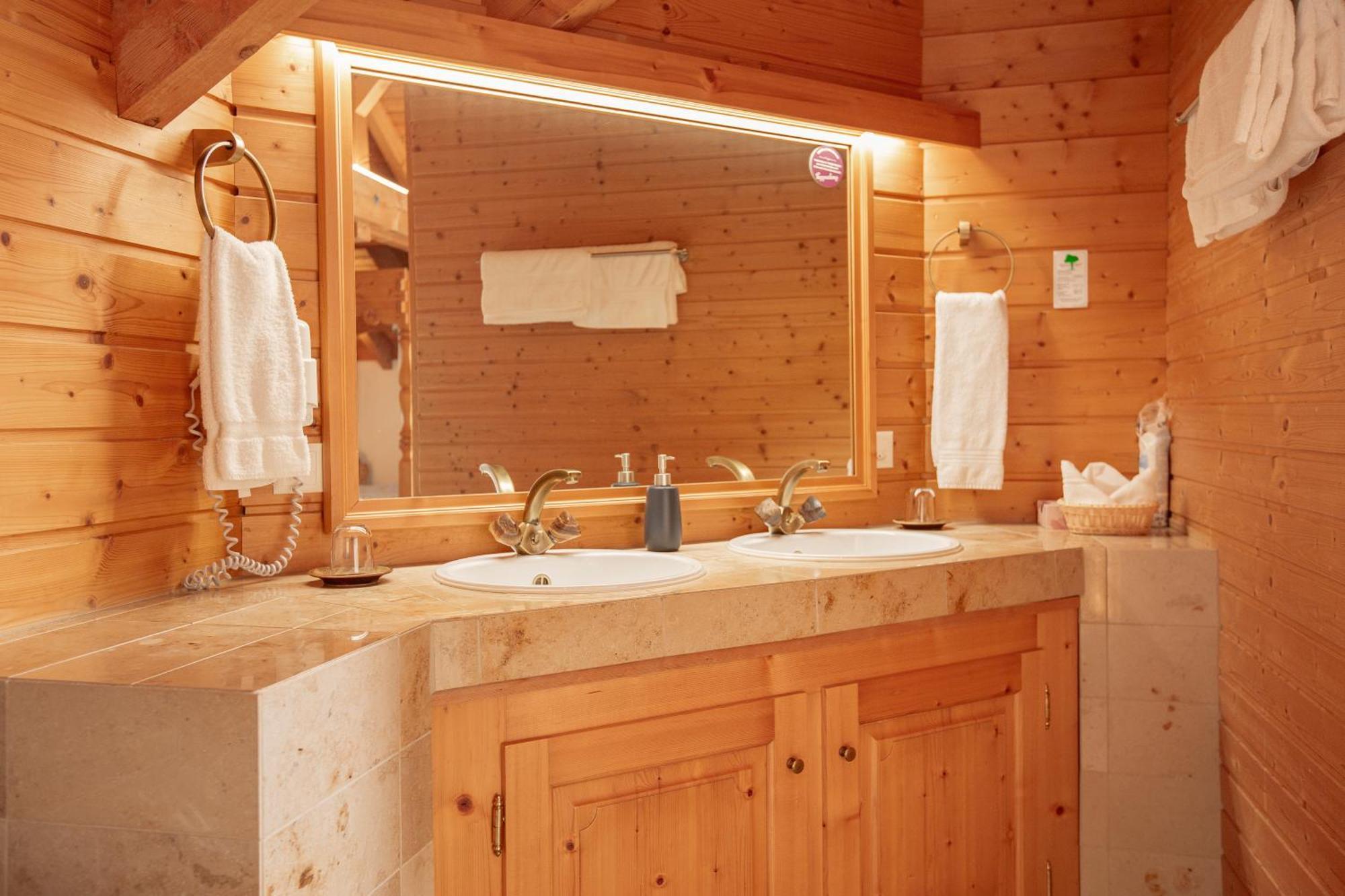 Hotel Restaurant Schoenau Wildhaus Exteriör bild