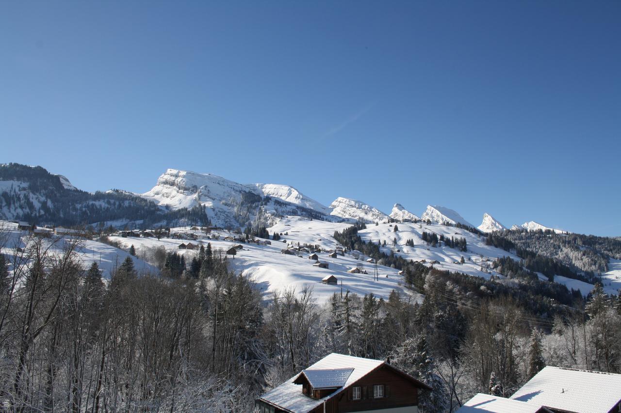 Hotel Restaurant Schoenau Wildhaus Exteriör bild