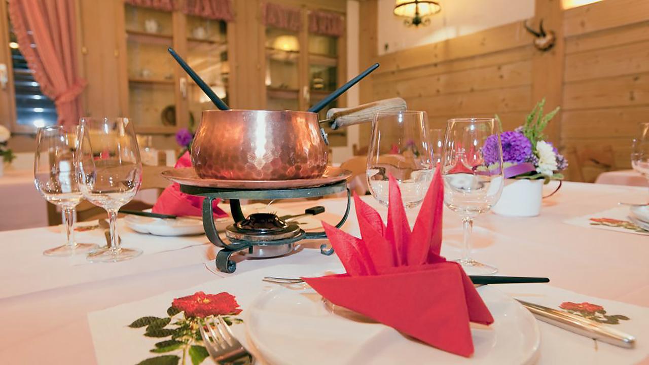 Hotel Restaurant Schoenau Wildhaus Exteriör bild